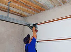 Garage Door & Opener Repairs Garrett Park, MD 301-845-5020 - repair-side